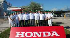 Honda, il presidente Mibe in visita allo stabilimento di Atessa. L'incontro con gli operatori dei reparti produttivi