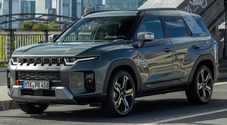 Su strada con il Suv full hybrid Kgm Torres, che in città può circolare fino al 94% in elettrico