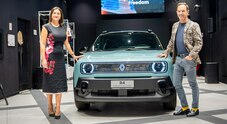 Renault alla Milano Fashion Week con la nuova R4. Inaugurata nello spazio Rnlt il progetto “Style your freedom”