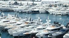 Monaco, lusso e glamour in mostra nel salone dei super yacht. Made in Italy protagonista, ma 725 euro solo per guardare!