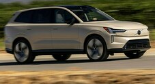 Volvo EX90, per il MY2026 architettura a 800 Volt, più efficienza, più potenza e maggiore sicurezza