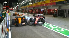 GP Singapore, libere 2: Piastri al comando davanti ad Hadjar, Leclerc colpisce Norris in corsia box