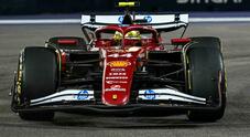Ferrari inconsistente a Singapore: Leclerc 6°, Hamilton senza freni finisce 8°. Russell superlativo fa il Verstappen