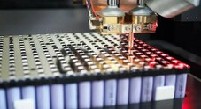 Ampere apre l’Innovation Cellule Batterie, per studiare le batterie delle future Renault elettriche