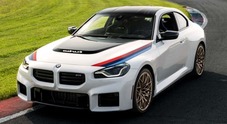 Bmw M2 Turbo Design Edition 2026, svelata alla Petit Le Mans la serie speciale. 480 cv e velocità massima di 250 km/h