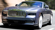 Rolls-Royce, in Usa c'è lo sconto di ben 5.000 dollari sull'elettrica Spectre. Promozione commerciale su un listino di 422mila dollari
