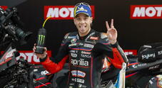 Motomondiale ai saluti, Bezzecchi e l'Aprilia dominano nell'ultimo Gp a Valencia