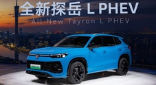 Volkswagen svela due nuovi ibridi plug-in al Salone di Guangzhou. Tayron L Phev e Passat ePro emblemi di &ldquo;In Cina per la Cina&rdquo;