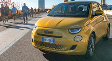 Fiat, la Grande Panda e la &ldquo;piccola&rdquo; 500. La leggendaria citycar con motorizzazione ibrida sar&agrave; prodotta a Mirafiori