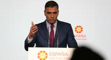 Spagna, premier Sanchez annuncia 400 mln di sussidi per acquisto veicoli elettrici nel 2026. Altri 300 mln per le stazioni di ricarica