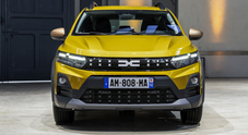 Dacia rinnova la sua best seller, Sandero si rif&agrave; il look e debutta con nuovi motori e pi&ugrave; tecnologia