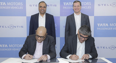 Stellantis e Tata Motors firmano protocollo d'intesa per ulteriori collaborazioni in India