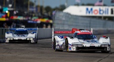 IMSA: Porsche da record nella 12 Ore di Sebring, doppietta assoluta e in GT