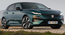 Peugeot, il Leone illumina la scena: ha rinnovato la 308. Debutta la 408 coup&eacute; e c&rsquo;&egrave; grande attesa per il ritorno della 208 GTi