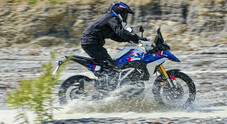 BMW F 450 GS, profumo di libert&agrave;. La bicilindrica &egrave; in grado di muoversi in scioltezza sia in fuoristrada che su strada