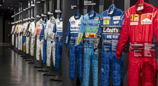 &ldquo;Le stoffe dei campioni&rdquo; al Museo Nazionale dell'Automobile a Torino un'esposizione di 21 tute originali realizzate da Sparco