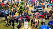 New York Auto Show, &egrave; quasi record di affluenza. La vetrina di ci&ograve; che piace davvero agli americani fa il pieno nel weekend