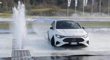 Mercedes porta in pista 40 neopatentati: a Vallelunga la guida diventa sicura con i corsi ACI