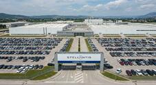 Stellantis, fotovoltaico e batterie in 27 stabilimenti europei. Accelera per generazione e stoccaggio energia rinnovabile
