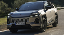 Toyota RAV4 Phev, design distintivo e contenuti tecnologici eccellenti. La versione ibrida plug-in del celebre Suv alza l'asticella