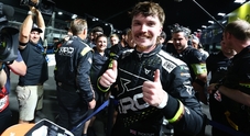 FE, a Ticktum (Cupra) la sfida tra le squadre Porsche: passa Dennis (Andretti) all'ultimo giro. Evans (Jaguar) torna in testa al mondiale
