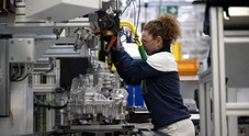 Piemonte, per tutelare la filiera dell'auto propone al governo crediti d'imposta e incentivi per favorire gli investimenti