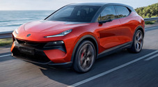 Lotus, i clienti scelgono: la Eletre &egrave; anche X, una plug-in da 350 km in elettrico, oltre 1.200 senza mai fermarsi