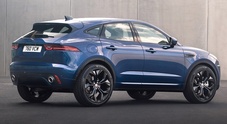 Jaguar E-Pace, si veste di nuovo con R-Dynamic Black Edition. Punta tutto su design e tecnologia a bordo