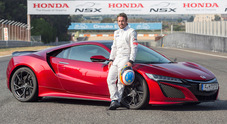 Alonso al volante della Honda NSX, provata all'Estoril la nuova supersportiva