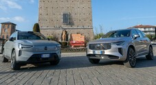 EX90 e XC90, l'elettrificazione in tutte le sue sfumature. Comfort e tecnologia sulle due ammiraglie Volvo
