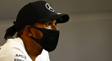 Hamilton e il rumore dei nemici: «Stanno cercando di fermarmi, ma continuerò a lottare». Ma la FIA non ci sta