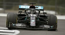 Hamilton rimette le cose a posto nel 2° turno libero di Silverstone, Vettel rompe la power unit