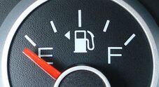 Carburanti, 10 regole per contrastare l'aumento dei costi: come risparmiare il consumo di benzina e gasolio