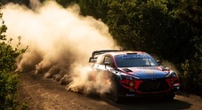 Hyundai ancora in testa al Rally di Turchia, Neuville ha scavalcato Loeb, 2° con lo stesso tempo di Ogier