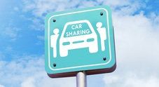 Auto condivisa, 6 italiani su 10 disposti a usare il car sharing in città