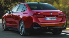 BMW nuova Serie 5 evolve con elettrico, benzina e diesel. Accanto alla i5 a batteria, un pieno high tech anche per i motori Ice