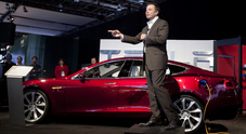 Tesla in utile con Model 3, in Borsa vola del 10%. Musk: «Trimestre storico»