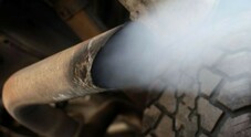 Ue risponde alla richiesta di Urso: “revisione target auto per ora appropriata nel 2026”