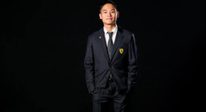 Ferrari, il cinese Yifei Ye sarà un pilota ufficiale del Cavallino. Il 23enne si è distinto su prototipi LMDh e alla 24ore Le Mans