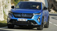 Renault Rafale E-Tech 4X4 300 cv, il Suv Coupé sportivo dotato della tecnologia Alpine