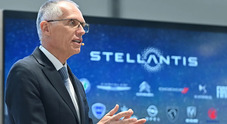 Corre l’utile di Stellantis, Tavares: «A breve accordo con governo, aumenteremo produzione in Italia a un milione di veicoli»
