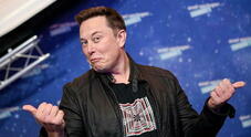 Tesla: non solo a.d, Musk è anche “technoking” della casa auto. Il direttore finanziario Kirkhorn diventa anche “Master of Coin”