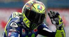 Rossi trionfa ad Assen: contatto duro con Marquez che finisce secondo