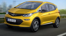 Opel Ampera-e, l'innovativa compatta elettrica arriverà nel 2017