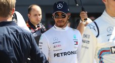 F1, Hamilton rinnova con la Mercedes fino al 2020. Pilota britannico con le frecce d’argento dal 2013