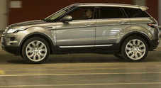 Range Rover, nona sinfonia di Evoque: efficienza al top con l'automatico a 9 marce