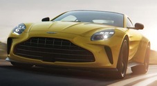 Aston Martin, la nuova Vantage è un missile: 665 cv e 800 Nm. Celebra i 74 anni di storia del brand al suono del V8