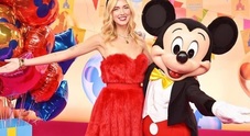 Chiara Ferragni madrina di Topolino 90: tutti gli outfit scelti a Disneyland  Paris