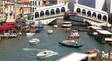 Arriva il “barcavelox” per Venezia. In Commissione Trasporti per monitorare velocità di barche e natanti nei canali della città lagunare