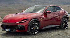 Ferrari: confermata strategia “bassi volumi” (13.752 nel 2024) ma ci sarà un “misurato” aumento. L'elettrica debutta a ottobre